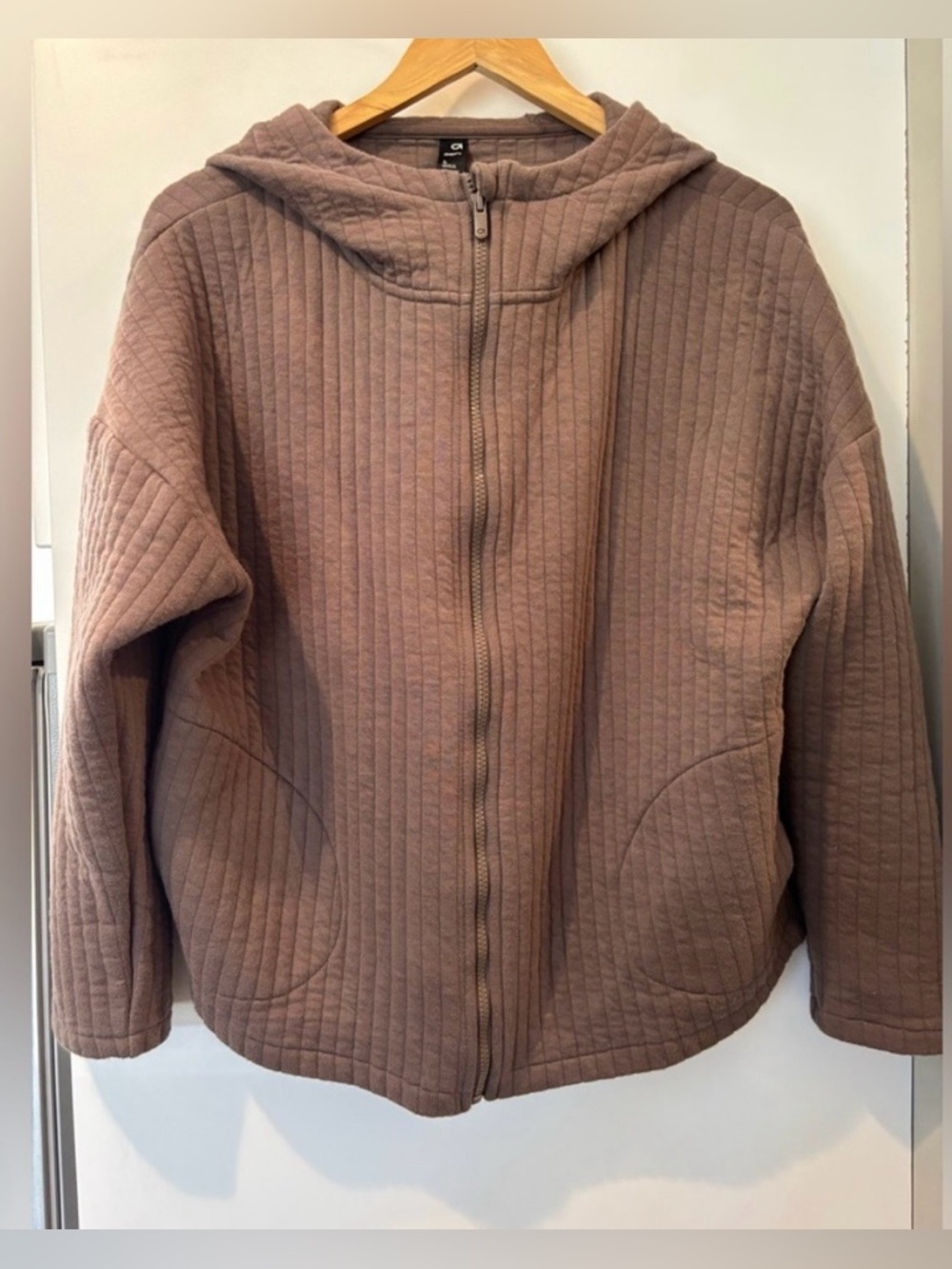🐌 Gapfit- Quilted Hooded Zip Jacket